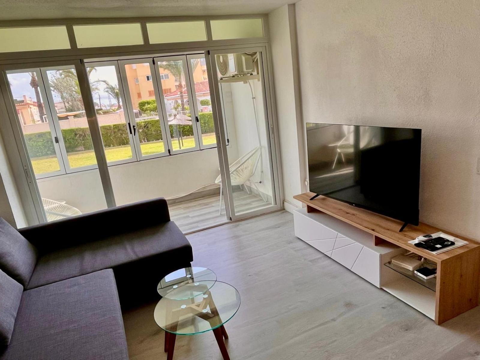 Sea View Front Punta Prima Apartment